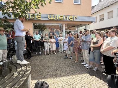 IMG-2093