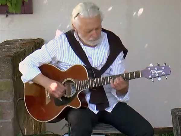 Gitarrist Jean Tabutin